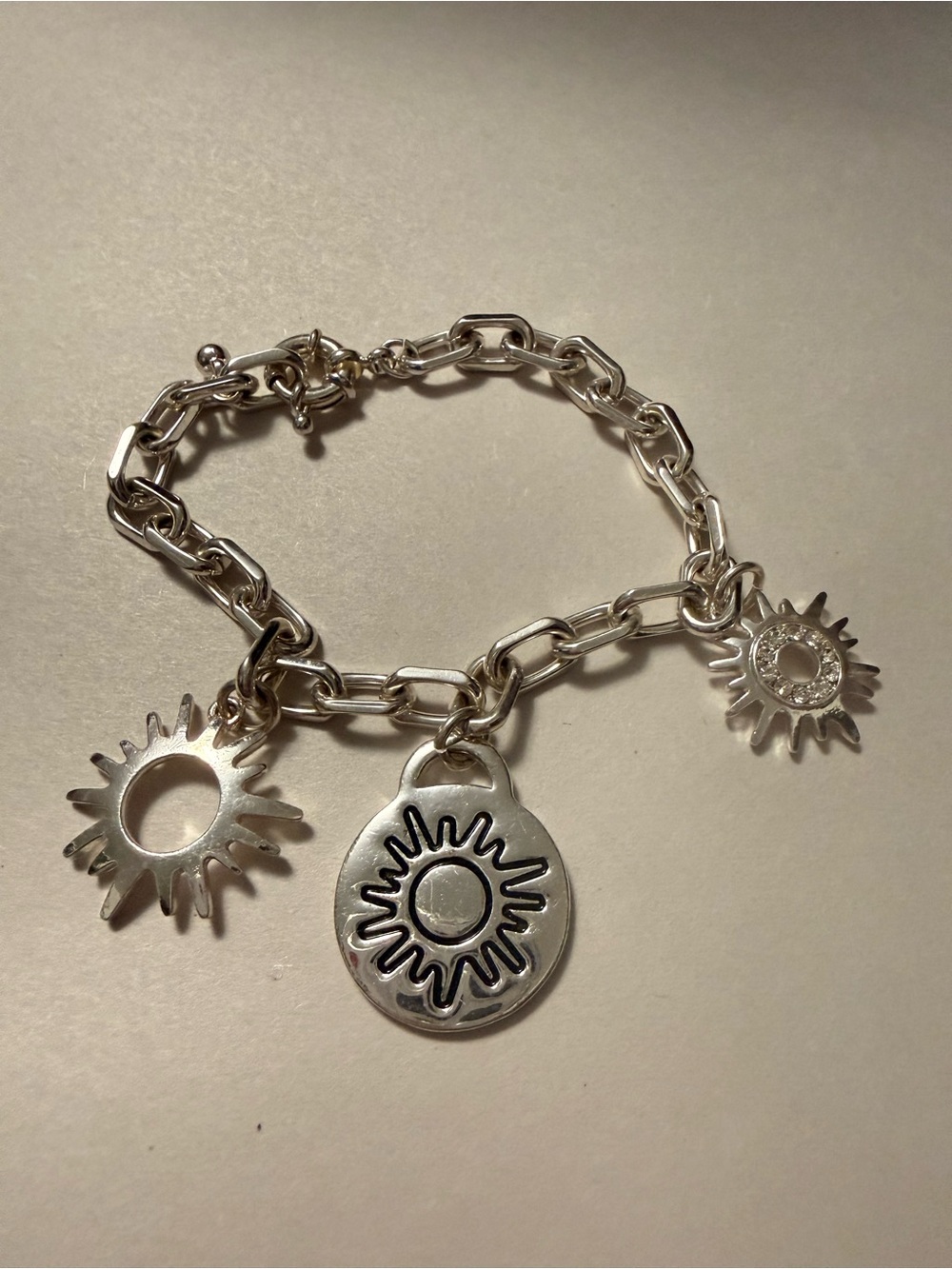 Silver Tone Celestial Sun Charm Bracelet Black Enamel Rhinestone 7” Chunky